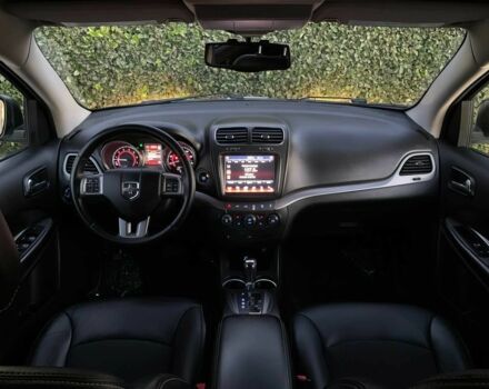 Белый Додж Джорни, объемом двигателя 3.6 л и пробегом 67 тыс. км за 2300 $, фото 11 на Automoto.ua