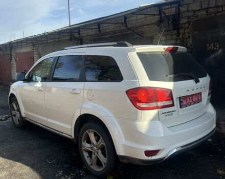 Білий Додж Джорні, об'ємом двигуна 2.4 л та пробігом 150 тис. км за 13000 $, фото 4 на Automoto.ua