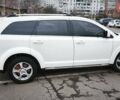 Белый Додж Джорни, объемом двигателя 2.36 л и пробегом 208 тыс. км за 11200 $, фото 5 на Automoto.ua