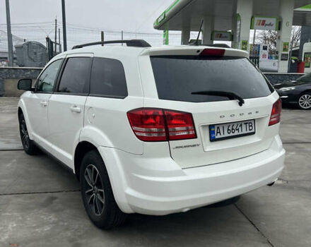 Белый Додж Джорни, объемом двигателя 2.36 л и пробегом 150 тыс. км за 13200 $, фото 12 на Automoto.ua