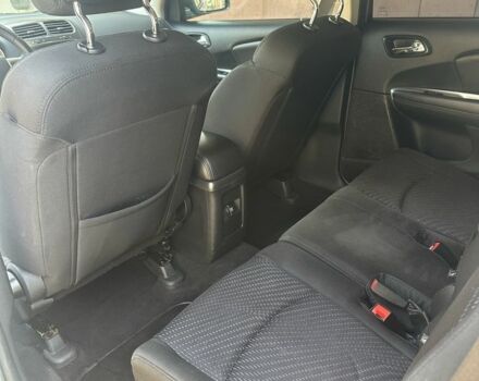 Білий Додж Джорні, об'ємом двигуна 2.4 л та пробігом 150 тис. км за 13000 $, фото 7 на Automoto.ua