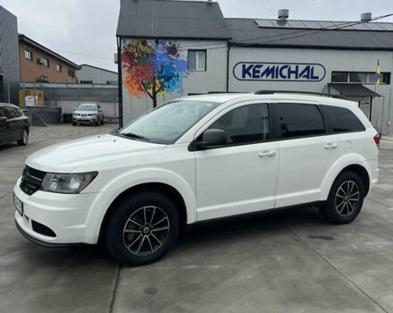Белый Додж Джорни, объемом двигателя 2.36 л и пробегом 150 тыс. км за 13200 $, фото 16 на Automoto.ua