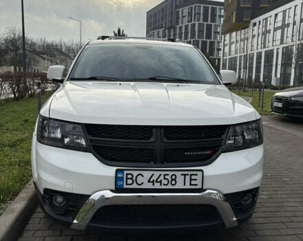 Белый Додж Джорни, объемом двигателя 2.36 л и пробегом 175 тыс. км за 14200 $, фото 13 на Automoto.ua