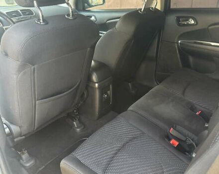 Белый Додж Джорни, объемом двигателя 2.36 л и пробегом 150 тыс. км за 13000 $, фото 11 на Automoto.ua