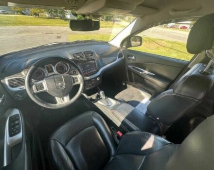 Белый Додж Джорни, объемом двигателя 3.6 л и пробегом 61 тыс. км за 6300 $, фото 5 на Automoto.ua