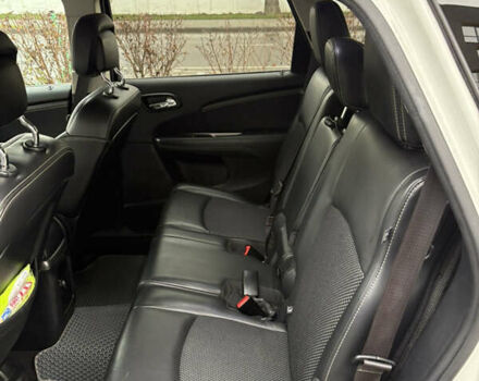 Белый Додж Джорни, объемом двигателя 2.36 л и пробегом 175 тыс. км за 14200 $, фото 53 на Automoto.ua