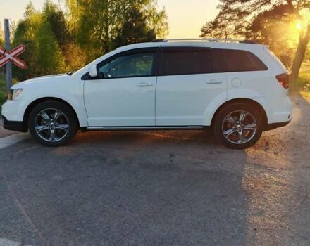 Белый Додж Джорни, объемом двигателя 3.6 л и пробегом 203 тыс. км за 14600 $, фото 5 на Automoto.ua