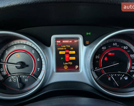 Білий Додж Джорні, об'ємом двигуна 3.61 л та пробігом 100 тис. км за 11200 $, фото 11 на Automoto.ua