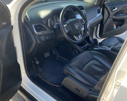 Белый Додж Джорни, объемом двигателя 3.6 л и пробегом 95 тыс. км за 14200 $, фото 8 на Automoto.ua