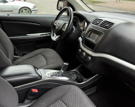 Білий Додж Джорні, об'ємом двигуна 2.4 л та пробігом 170 тис. км за 11700 $, фото 13 на Automoto.ua