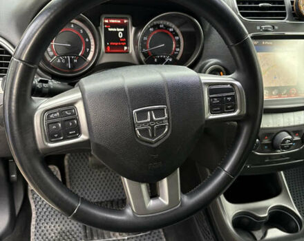 Белый Додж Джорни, объемом двигателя 2.36 л и пробегом 175 тыс. км за 14200 $, фото 24 на Automoto.ua