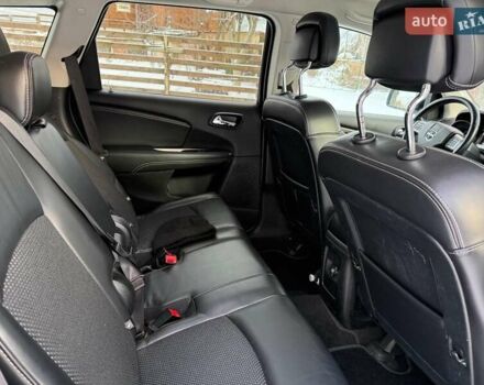 Белый Додж Джорни, объемом двигателя 3.6 л и пробегом 172 тыс. км за 14500 $, фото 19 на Automoto.ua