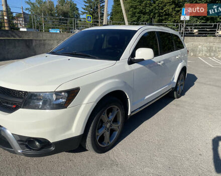 Белый Додж Джорни, объемом двигателя 3.6 л и пробегом 95 тыс. км за 14200 $, фото 3 на Automoto.ua