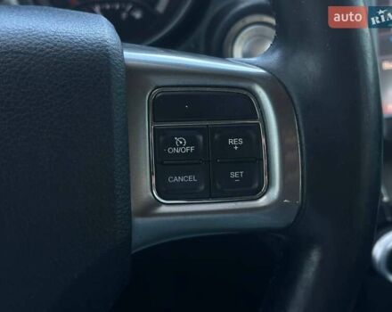 Білий Додж Джорні, об'ємом двигуна 2.36 л та пробігом 200 тис. км за 11900 $, фото 20 на Automoto.ua