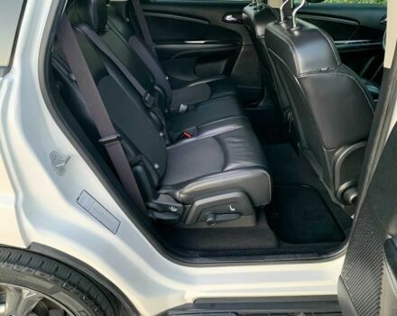 Белый Додж Джорни, объемом двигателя 3.6 л и пробегом 67 тыс. км за 2300 $, фото 12 на Automoto.ua