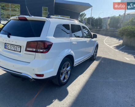 Белый Додж Джорни, объемом двигателя 3.6 л и пробегом 95 тыс. км за 14200 $, фото 5 на Automoto.ua