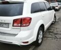 Белый Додж Джорни, объемом двигателя 2.36 л и пробегом 208 тыс. км за 11200 $, фото 4 на Automoto.ua