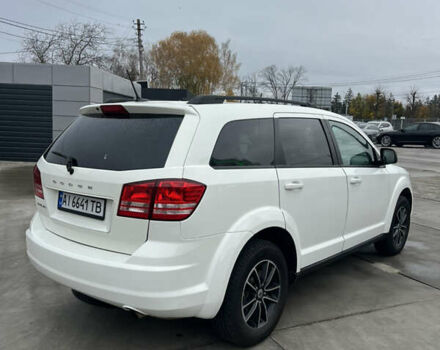 Белый Додж Джорни, объемом двигателя 2.36 л и пробегом 150 тыс. км за 13200 $, фото 9 на Automoto.ua