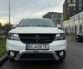 Белый Додж Джорни, объемом двигателя 2.36 л и пробегом 175 тыс. км за 14200 $, фото 3 на Automoto.ua