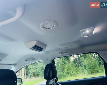 Белый Додж Джорни, объемом двигателя 3.6 л и пробегом 135 тыс. км за 15000 $, фото 17 на Automoto.ua