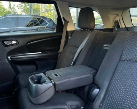 Белый Додж Джорни, объемом двигателя 2.4 л и пробегом 230 тыс. км за 13400 $, фото 22 на Automoto.ua