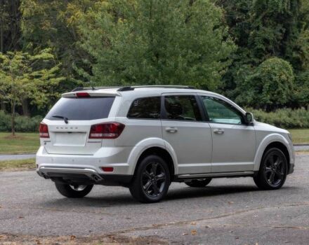 Білий Додж Джорні, об'ємом двигуна 3.6 л та пробігом 33 тис. км за 6300 $, фото 3 на Automoto.ua