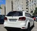 Белый Додж Джорни, объемом двигателя 3.6 л и пробегом 115 тыс. км за 14500 $, фото 2 на Automoto.ua