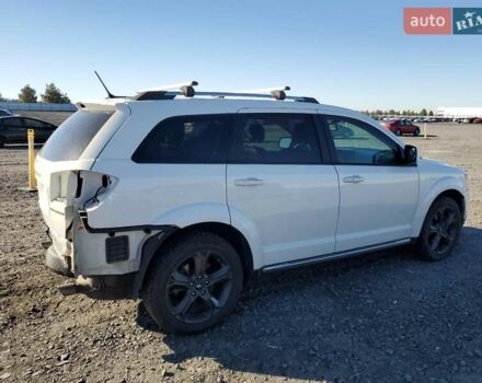 Белый Додж Джорни, объемом двигателя 3.6 л и пробегом 70 тыс. км за 1100 $, фото 2 на Automoto.ua
