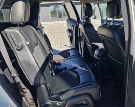 Белый Додж Джорни, объемом двигателя 3.6 л и пробегом 185 тыс. км за 14500 $, фото 13 на Automoto.ua