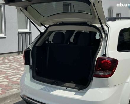 Белый Додж Джорни, объемом двигателя 3.6 л и пробегом 154 тыс. км за 14700 $, фото 12 на Automoto.ua