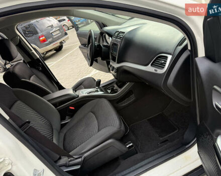 Білий Додж Джорні, об'ємом двигуна 2.36 л та пробігом 122 тис. км за 11850 $, фото 34 на Automoto.ua