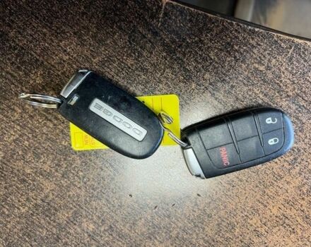 Белый Додж Джорни, объемом двигателя 0 л и пробегом 152 тыс. км за 12499 $, фото 9 на Automoto.ua