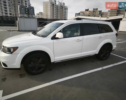 Білий Додж Джорні, об'ємом двигуна 3.6 л та пробігом 103 тис. км за 14000 $, фото 6 на Automoto.ua