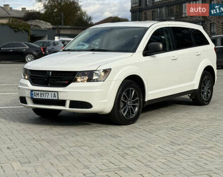 Білий Додж Джорні, об'ємом двигуна 2.36 л та пробігом 122 тис. км за 11850 $, фото 2 на Automoto.ua