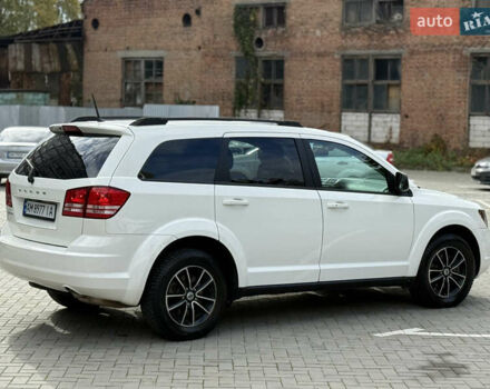 Білий Додж Джорні, об'ємом двигуна 2.36 л та пробігом 122 тис. км за 11850 $, фото 12 на Automoto.ua