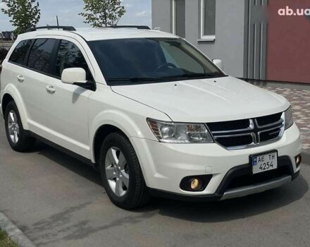 Белый Додж Джорни, объемом двигателя 3.6 л и пробегом 154 тыс. км за 14700 $, фото 6 на Automoto.ua