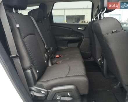 Белый Додж Джорни, объемом двигателя 2.36 л и пробегом 59 тыс. км за 1800 $, фото 10 на Automoto.ua