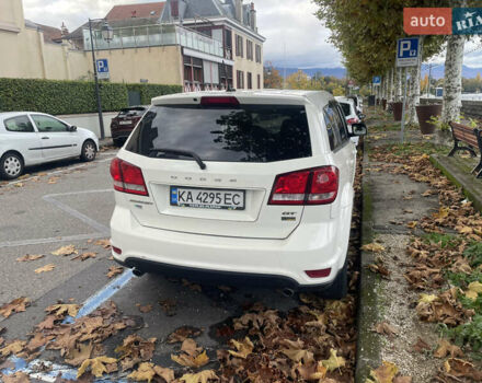 Додж Джорни 2018 в Ужгороде на Automoto.ua Белый Додж Джорни, объемом двигателя 3.6 л и пробегом 147 тыс. км за 11000 $, фото 1 на Automoto.ua