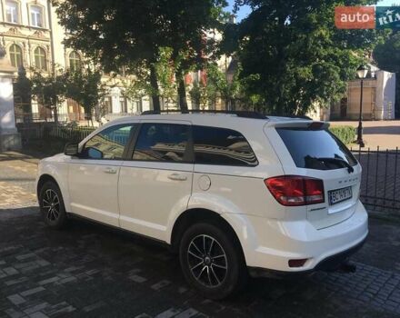 Белый Додж Джорни, объемом двигателя 3.6 л и пробегом 56 тыс. км за 14500 $, фото 4 на Automoto.ua