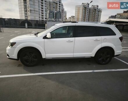 Білий Додж Джорні, об'ємом двигуна 3.6 л та пробігом 103 тис. км за 14000 $, фото 7 на Automoto.ua