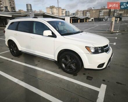 Білий Додж Джорні, об'ємом двигуна 3.6 л та пробігом 103 тис. км за 14000 $, фото 12 на Automoto.ua