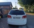 Белый Додж Джорни, объемом двигателя 2.36 л и пробегом 118 тыс. км за 11200 $, фото 6 на Automoto.ua