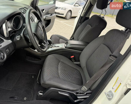 Білий Додж Джорні, об'ємом двигуна 2.36 л та пробігом 122 тис. км за 11850 $, фото 27 на Automoto.ua