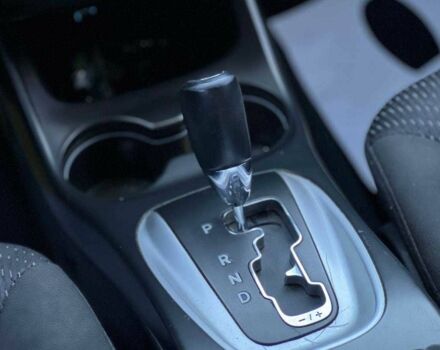 Белый Додж Джорни, объемом двигателя 2.4 л и пробегом 230 тыс. км за 13400 $, фото 17 на Automoto.ua