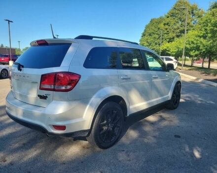 Білий Додж Джорні, об'ємом двигуна 3.6 л та пробігом 47 тис. км за 7200 $, фото 4 на Automoto.ua