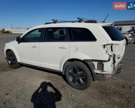 Белый Додж Джорни, объемом двигателя 3.6 л и пробегом 70 тыс. км за 1100 $, фото 1 на Automoto.ua