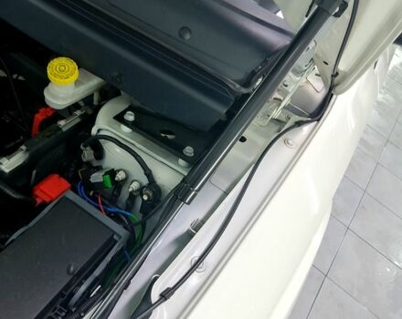 Белый Додж Джорни, объемом двигателя 2.4 л и пробегом 48 тыс. км за 12000 $, фото 6 на Automoto.ua