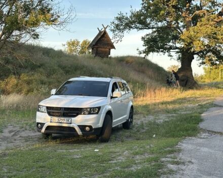 Белый Додж Джорни, объемом двигателя 3.6 л и пробегом 170 тыс. км за 13500 $, фото 3 на Automoto.ua