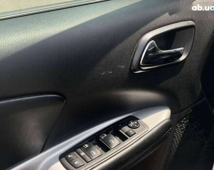 Белый Додж Джорни, объемом двигателя 3.6 л и пробегом 154 тыс. км за 14700 $, фото 14 на Automoto.ua