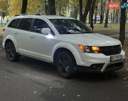 Белый Додж Джорни, объемом двигателя 3.6 л и пробегом 172 тыс. км за 12500 $, фото 4 на Automoto.ua